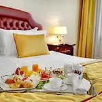 Dona Palace Hotel